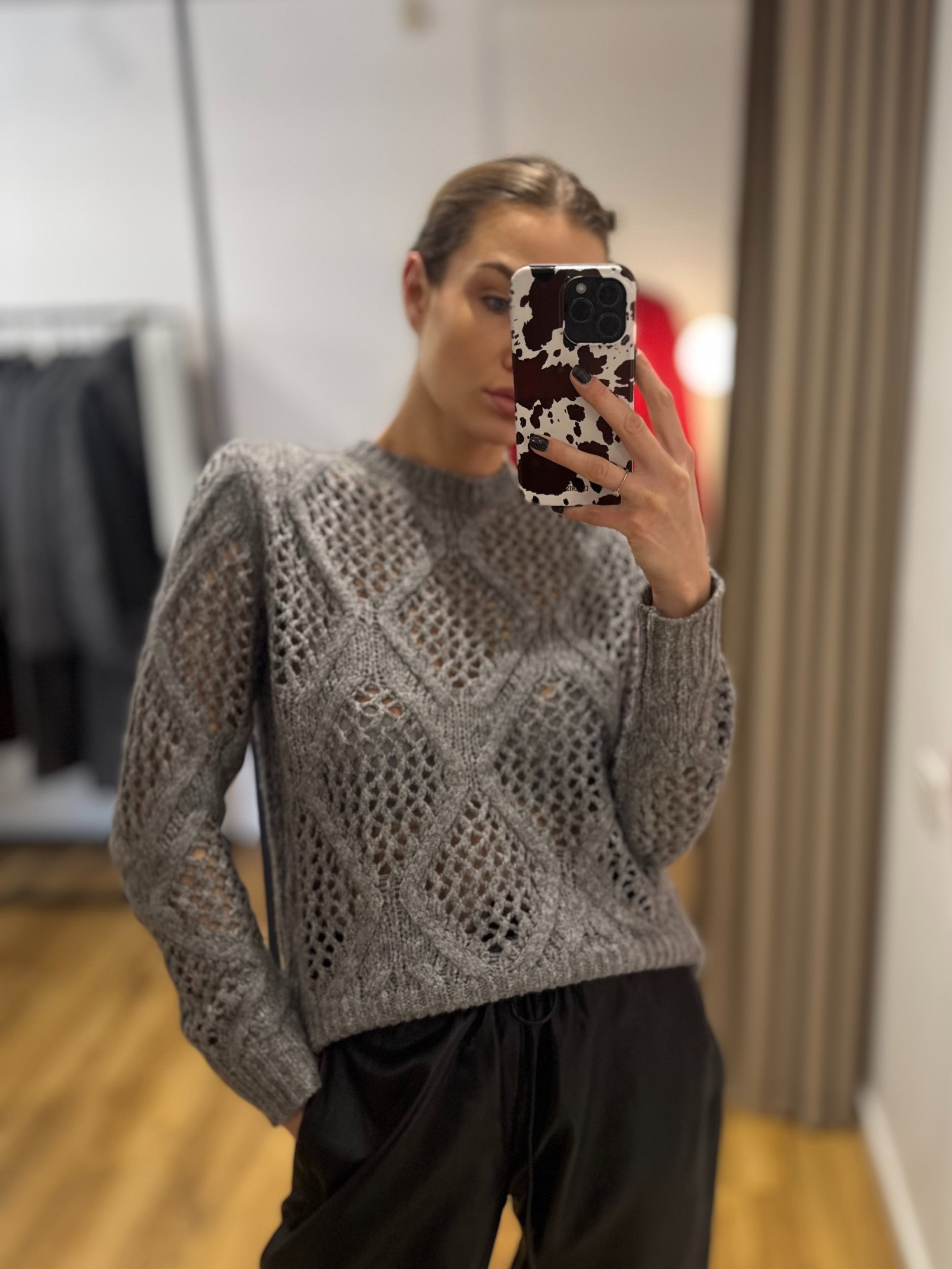 Kilpinis megztukas Adelle