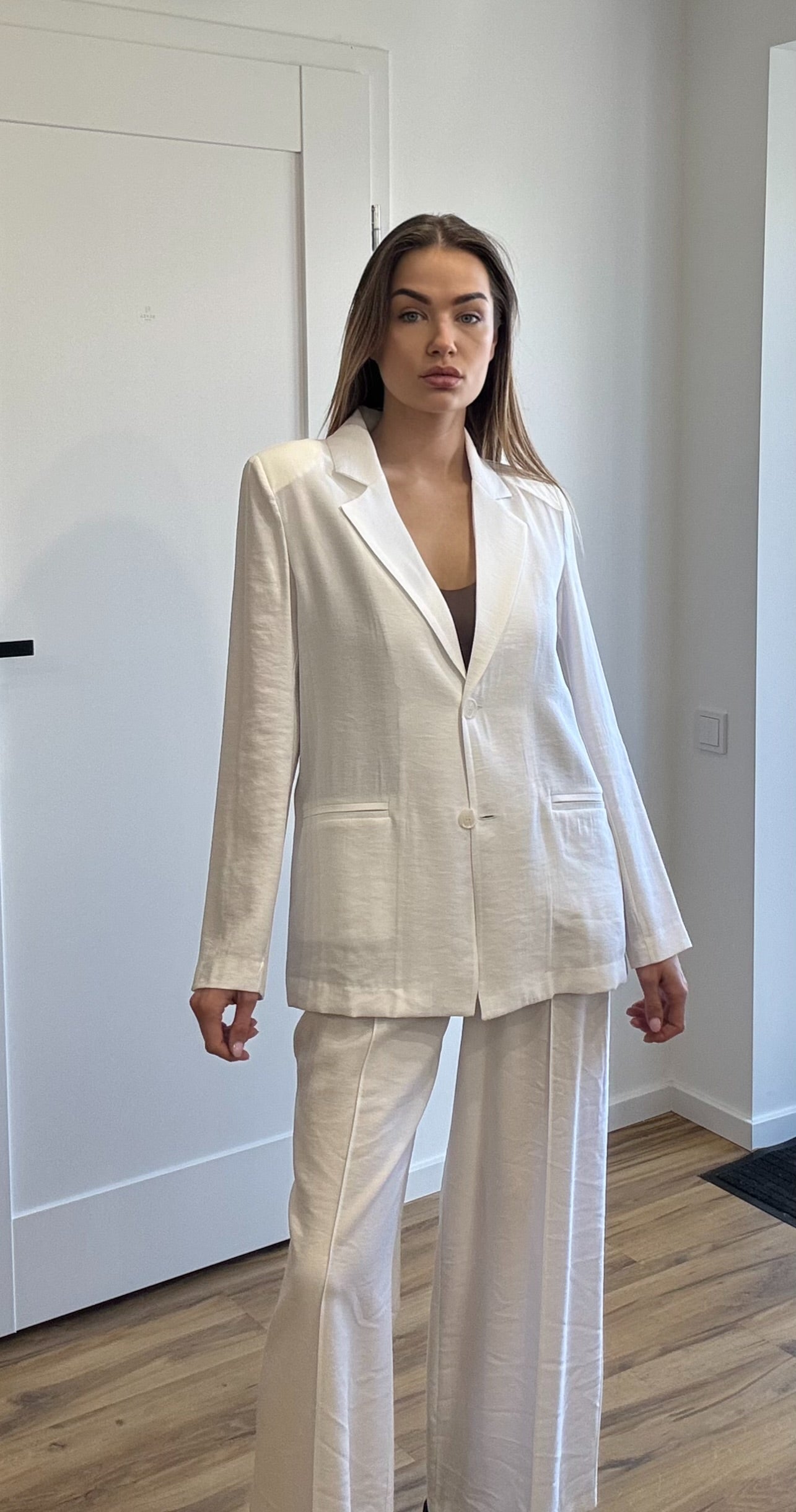 2 daliu kostiumėlis CASUAL