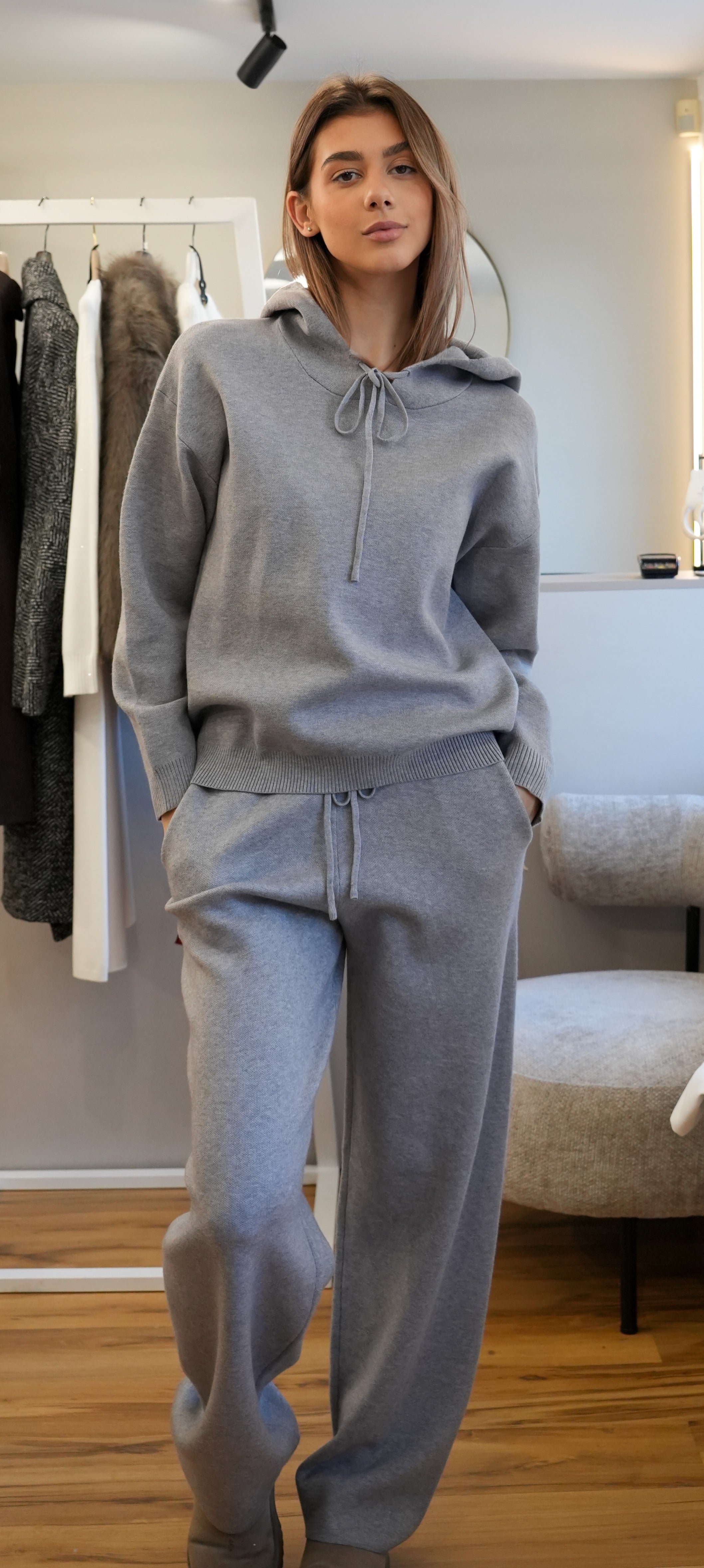 Laisvalaikio kostiumėlis Hoodie